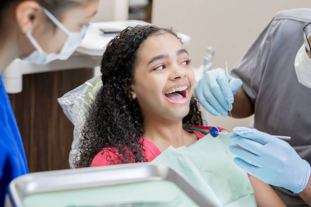 Best Weekend Emergency Dentist in Hansville, WA